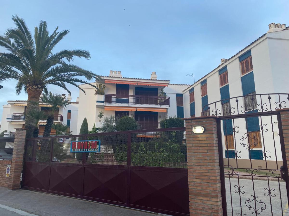 Precioso Apartamento Con Piscina Urbanizacion Playazul كامبريلس المظهر الخارجي الصورة